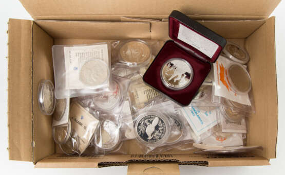 World coins - a box with about 40 coins, - photo 1