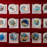Farbmünzen-Kollektion 42 Stück in hochwertiger Samtschatulle, - Foto 3