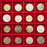 DDR Konvolut - 24 Münzen aus 1973/76, - photo 1