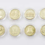 GOLD - 8 moderne Medaillen jeweils 585/1000 legiert, - photo 1