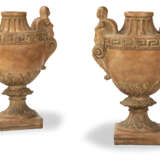 Paar Terrakotta-Vasen - Foto 2