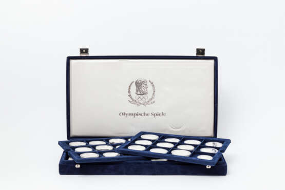 Olympic games II - Box with 36 coins, - photo 1