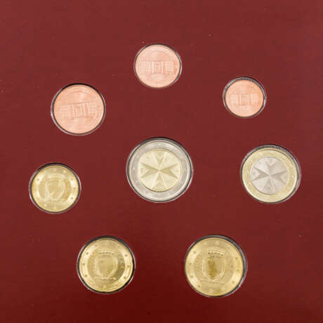 Schönes GOLDkonvolut mit etwas SILBER - 2 x Südafrika - 1 Krügerrand 1977, vz-, Fingerabdrücke, fleckig, je 1 Unze Gold fein. - фото 3