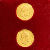 Schönes GOLDkonvolut mit etwas SILBER - 2 x Südafrika - 1 Krügerrand 1977, vz-, Fingerabdrücke, fleckig, je 1 Unze Gold fein. - Foto 4