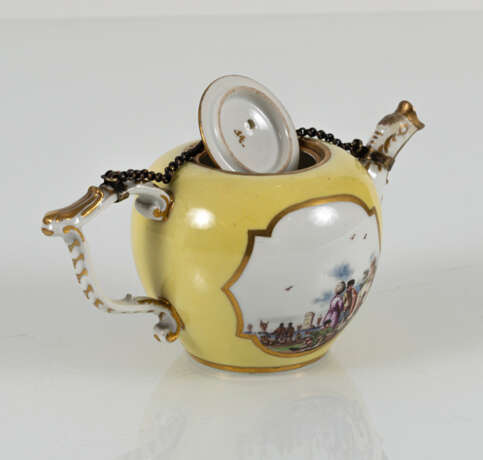 TEEKÄNNCHEN, MEISSEN, UM 1740, - photo 3