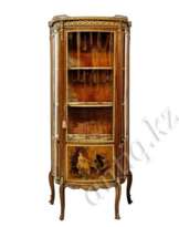 Витрина в стиле Людовика XV Витрина в стиле Людовика XV