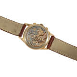 Armbanduhr: rotgoldener "oversize" Chronograph der Marke "Vetta" mit Originalbox, ca. 1950 - photo 2