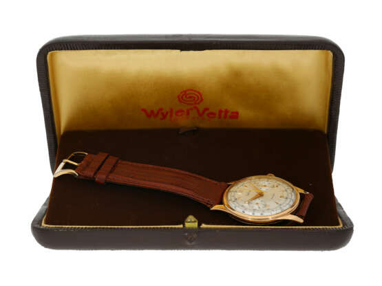 Armbanduhr: rotgoldener "oversize" Chronograph der Marke "Vetta" mit Originalbox, ca. 1950 - photo 5