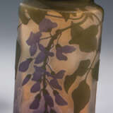 Vase mit Glyzinie - фото 1
