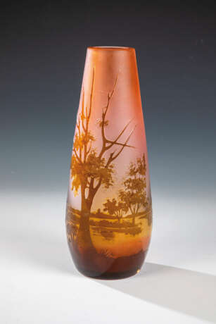 Vase mit Seenlandschaft - Foto 1
