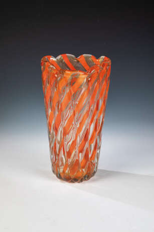 Vase - photo 1