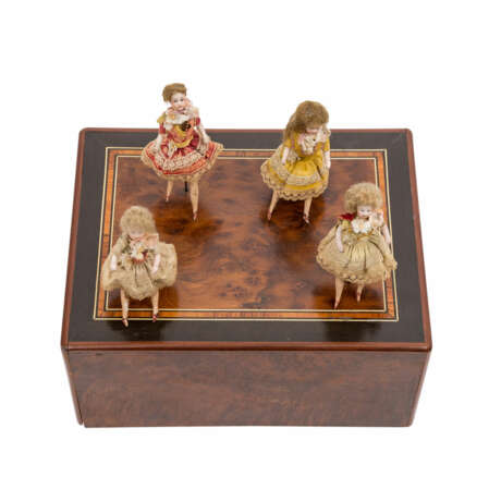 FRANKREICH Spieldose mit 4 tanzenden Püppchen, um 1900 - Foto 3