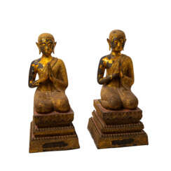 Paar Mönche aus Bronze. THAILAND/RATANAKOSIN, 19. Jahrhundert/frühes 20. Jahrhundert.