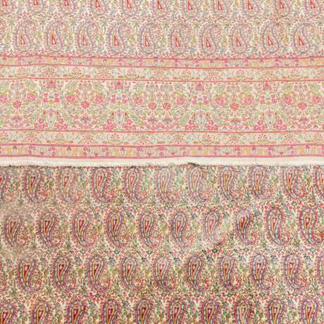 Orientteppich. MUD/IRAN, 20. Jahrhundert, 365x273 cm. - Foto 3