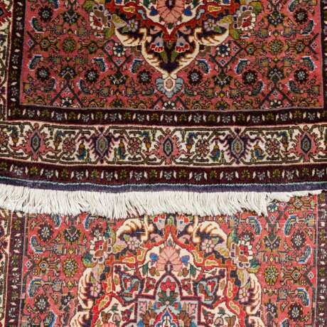 Zwei Orientteppiche. BIDJAR/IRAN, 20. Jahrhundert. - Foto 3
