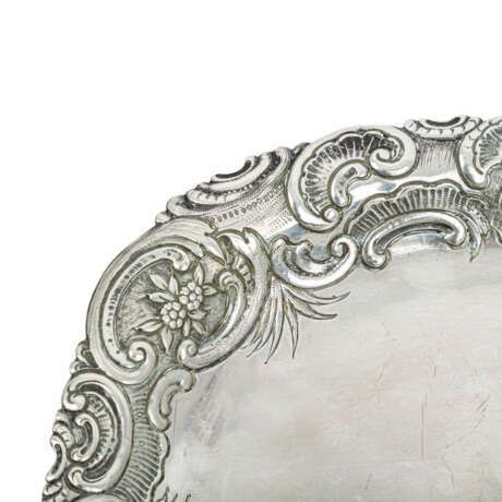 PRINCE OF WALES Höchst seltenes Prunktablett, deutsch, 800 Silber, - фото 3