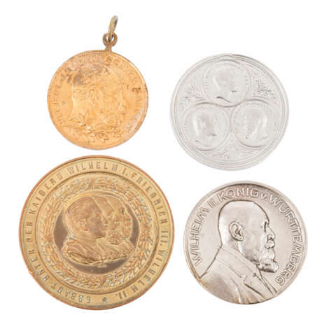4 historische Medaillen, Deutschland 19. Jahrhundert. - - photo 1