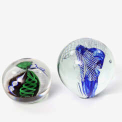 Pair Of Paperweight (Paperweights), 20. Century