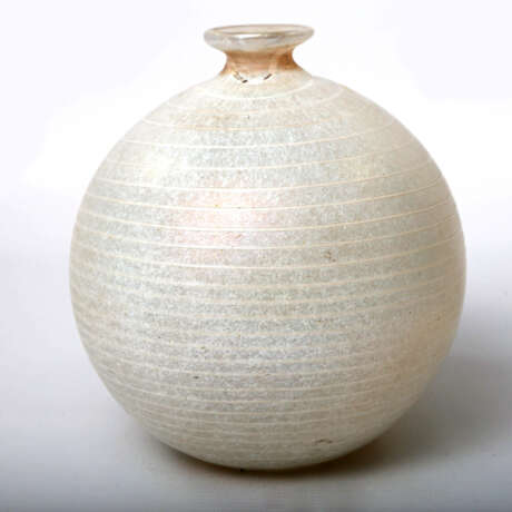 KOSTA BODA asymmetric Vase, from the Minos series by BERTIL VALLIEN, mid-1980s - photo 4