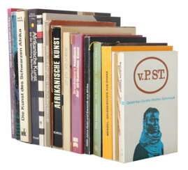 Konvolut Afrikana-Bücher 18-teilig unter anderem bestehend aus: Menzel