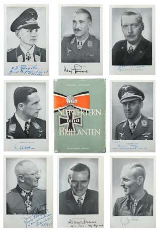 15 orig. Unterschriften von insgesamt 27 Trägern des Eichenlaubs mit Schwertern und Brillanten zum Ritterkreuz des Eisernen Kreuzes - photo 1