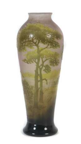 Vase mit Flußlandschaft E: Paul Nicolas - фото 1