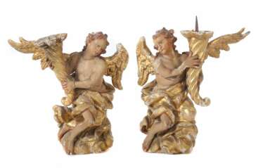 Bildschnitzer des 18. Jahrhundert Paar Engel als Kerzenleuchter