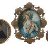 Miniaturenmaler 1. Drittel 20. Jahrhundert Konvolut 3 Miniaturen mit weiblichen und männlichen Portraitdarstellungen - фото 1
