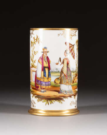 GROSSE STANGENVASE MIT CHINOISERIE - фото 1