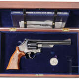 Smith & Wesson Modell 25-3, "125th Anniversary", in Schatulle - Foto 2