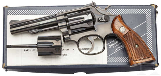 Smith & Wesson Modell 48-4 mit Wechseltrommel, "The K-22 Masterpiece Magnum", im Karton - photo 1