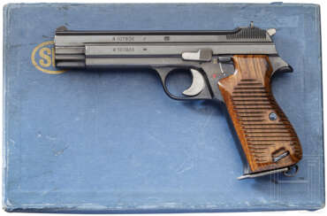 SIG P 210 (Pistole 49), im Karton