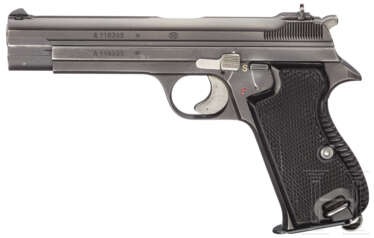 SIG P 210 (Pistole 49), im Karton