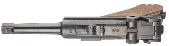 Mauser Pistole 08, code "S/42 - 1937" - фото 3