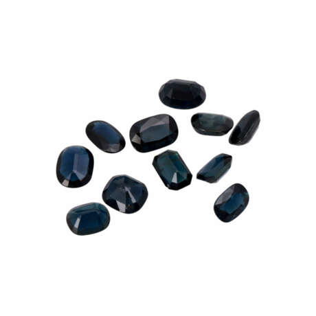 Konvolut 11 dunkelblaue Saphire zusammen ca 16,4 ct, - Foto 1