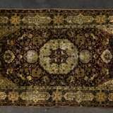 Orientteppich aus Seide, 1. Hälfte 20. Jahrhundert., 206x110 cm - фото 1