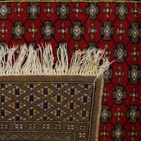Orientteppich. PAKISTAN, 20. Jahrhundert, 187x121 cm - Foto 2