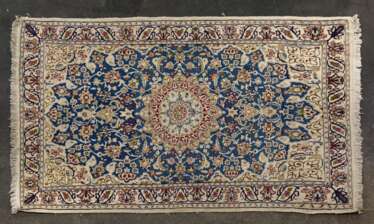 Orient carpet. 20. Century, 197x120 cm