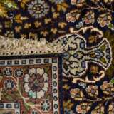 KonvoluTiefe: 2 Teppiche aus Kaschmirseide - фото 3