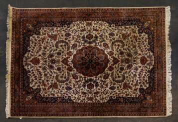 Orient carpet. BIDJAR/INDIA, 20. Century, 246x197