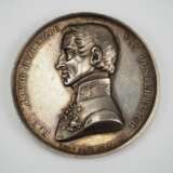 Österreich: Jubiläumsmedaille des Militär-Maria-Thersia-Orden 1843 des KK Feldzeugmeister Freiherr v. Lauer. - photo 2