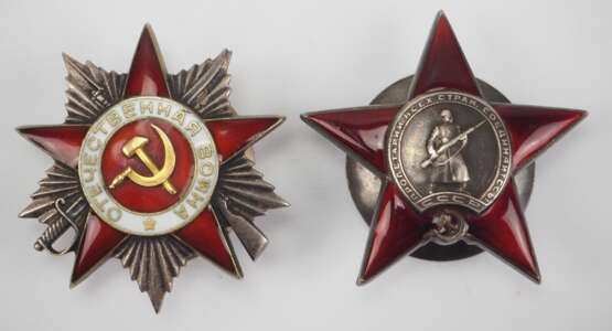 Sowjetunion: Nachlass mit zwei Orden. - photo 1