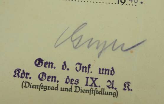 Spange zum Eisernen Kreuz, 2. Klasse Urkunde für einen Hauptmann des Stab Gen.Kdo. IX. A.K. - photo 2