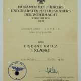 Eisernes Kreuz, 1939, 1. Klasse Urkunde für einen Leutnant im Stab IV./ A.R. 186 - Kurt Jahn. - photo 1