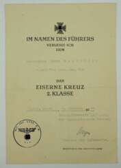 Eisernes Kreuz, 1939, 2. Klasse Urkunde für einen Oberreiter der N.-Staffel Schn. Abt. 506 - Dr. Franz Beyer.