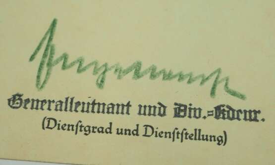 Eisernes Kreuz, 1939, 2. Klasse Urkunde für einen Gefreiten der 15./ Infanterie-Regiment 307 - Erwin Engelbrecht. - photo 2