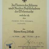 Eisernes Kreuz, 1939, 2. Klasse Urkunde für einen Feldwebel der 5./ I.R. 82 - Kurt Pflieger. - photo 1