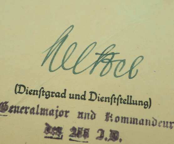 Eisernes Kreuz, 1939, 2. Klasse Urkunde für einen Gefreiten der 1./ Pi.L. 1 - Wilhelm Wetzel. - Foto 2
