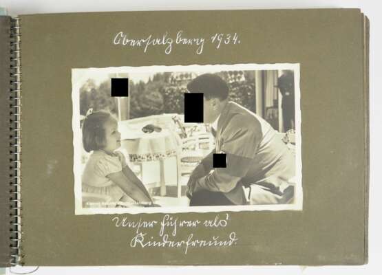 Fotoalbum des SS-Sturmbannführer und Kriminal-Assisten Ernst Zaske RFSS. - Foto 1