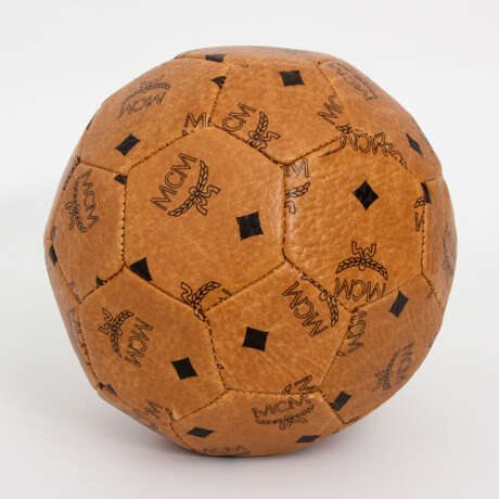 MCM seltener Fußball. LIMITED EDITION FIFA 2014 WORLD CUP!! - фото 2
